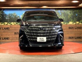 
									TOYOTA Alphard Z Black 2023′ DHOTU full								