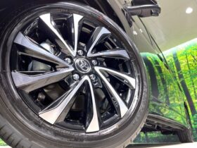 
									TOYOTA Noah S-Z Black 2025′ DHP1K full								