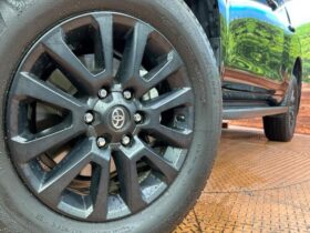 
									TOYOTA Land Cruiser Prado TX L Packet Matte Black Ed Black 2023′ DHP3K full								