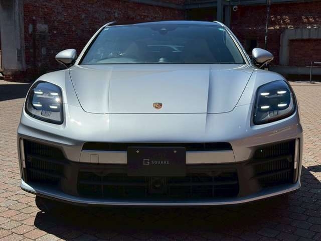 Porsche Panamera Base Grade Silver 2024′ DHPBE