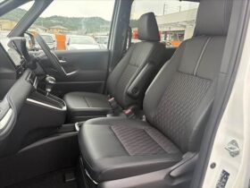 
									TOYOTA Noah Hybrid SZ  Comfort  DA Plus  Fda Pearl White 2025′ DHSS2 full								