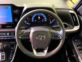 
									TOYOTA Voxy S-Z Purple 2024′ DLZ9G full								