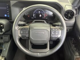 
									TOYOTA Land Cruiser Wagon VX First Edition Gold 2024′ DLZLA full								