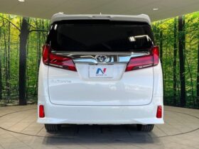 
									TOYOTA Alphard S C Package Pearl White 2023′ DM07Q full								