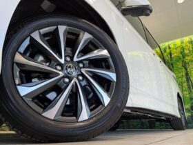 
									TOYOTA Voxy S-Z Pearl White 2025′ DM08P full								