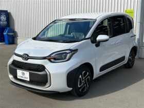 
									TOYOTA Sienta 1.5 Hybrid Z 7 Pearl White 2025′ DM325 full								