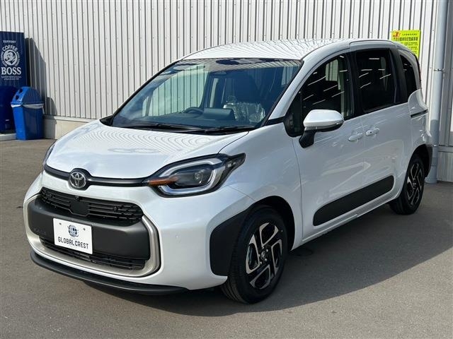 TOYOTA Sienta 1.5 Hybrid Z 7 Pearl White 2025′ DM325