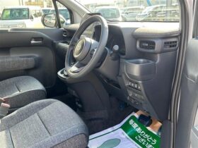 
									TOYOTA Sienta 1.5 Hybrid Z 7 Pearl White 2025′ DM325 full								