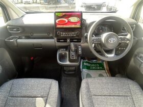 
									TOYOTA Sienta 1.5 Hybrid Z 7 Pearl White 2025′ DM325 full								