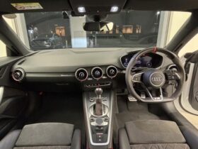 
									Audi TT S Line Competition Plus White 2022′ DO4O5 full								