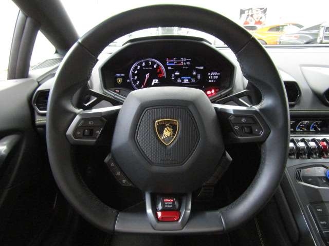 Lamborghini Huracan LP580-2 Black 2017′ DO59O
