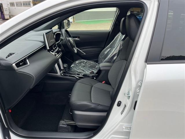 TOYOTA Corolla Cross 1.8 HV Z Panoramic Roof Pearl White 2025′ DO89L