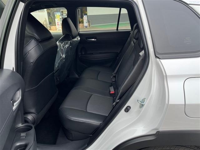 TOYOTA Corolla Cross 1.8 HV Z Panoramic Roof Pearl White 2025′ DO89L