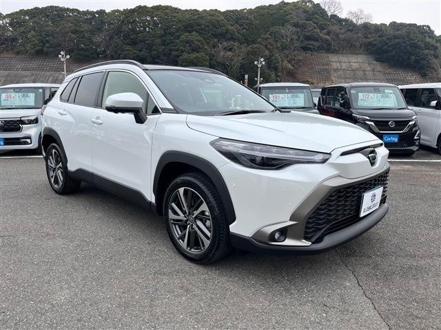 TOYOTA Corolla Cross 1.8 HV Z Panoramic Roof Pearl White 2025′ DO89L