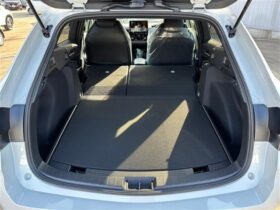 
									TOYOTA Corolla Touring 1.8HV Active Sport Pearl White 2025′ DO89M full								