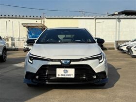 
									TOYOTA Corolla Touring 1.8HV Active Sport Pearl White 2025′ DO89M full								