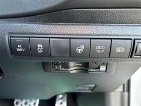 
									TOYOTA Corolla Touring 1.8HV Active Sport Pearl White 2025′ DO89M full								