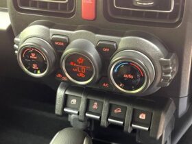 
									SUZUKI Jimny XC Green 2025′ DQ9JM full								