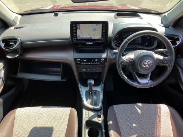 TOYOTA Yaris Cross Z Red/Black 2020′ DQ9SM