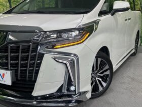 
									TOYOTA Alphard S C Package Pearl White 2022′ DQA1X full								