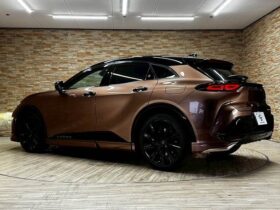 
									TOYOTA Crown Sport RS Brown 2024′ DQARB full								