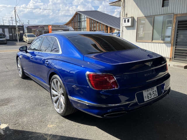 Bentley Bentley Flying Spur W12 Blue 2022′ DQWDF