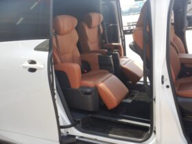 
									TOYOTA Vellfire Z Premier Pearl White 2023′ DS6PK full								