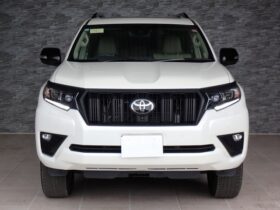
									TOYOTA Land Cruiser Prado TX L Packet Matte Black Ed Pearl White 2023′ DS6R9 full								