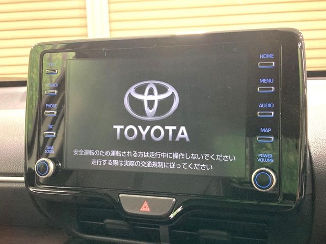 TOYOTA Yaris Cross Z Pearl White 2021′ DSEGY
