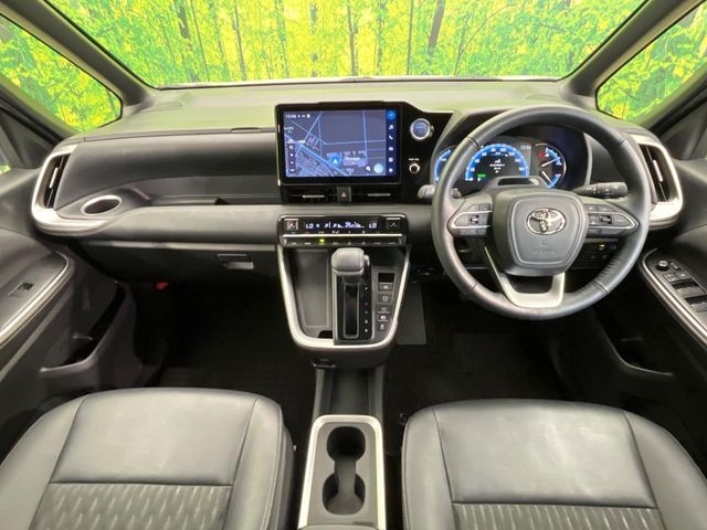 TOYOTA Noah S-Z Pearl White 2023′ DSFCD
