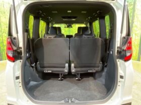 
									TOYOTA Noah S-Z Pearl White 2023′ DSFCD full								