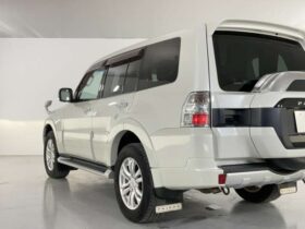 
									MITSUBISHI Pajero Super Exceeded Pearl White 2015′ DSFJ1 full								