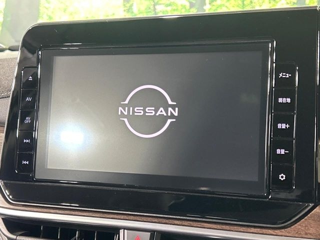 NISSAN AURA G FOUR Pearl White 2021′ DSFOV