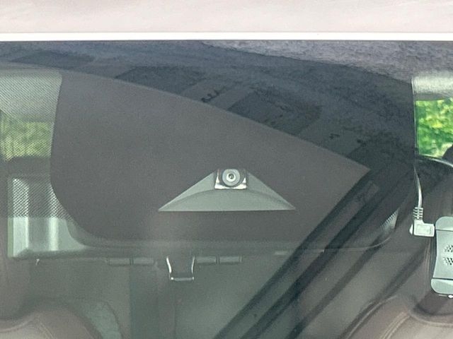 NISSAN AURA G FOUR Pearl White 2021′ DSFOV