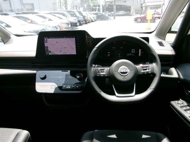 NISSAN Serena Highway Star V V Selection Pearl White 2024′ DSFPK