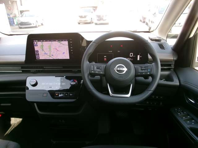 NISSAN Serena Highway Star V Pearl White 2024′ DSFPO