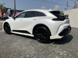 TOYOTA Crown Sport Z Pearl White 2023′ DTOP7