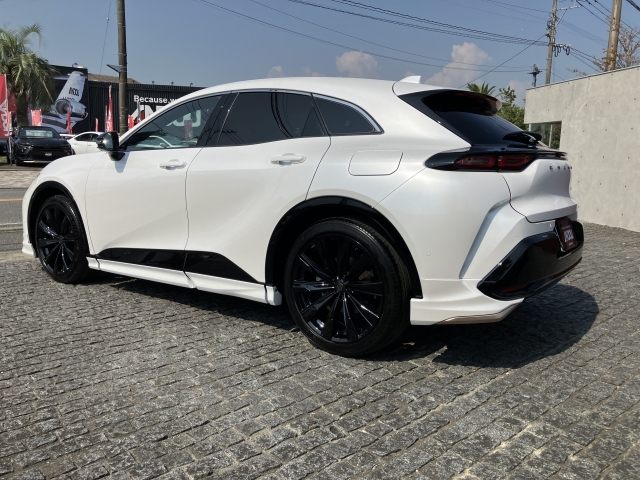 TOYOTA Crown Sport Z Pearl White 2023′ DTOP7