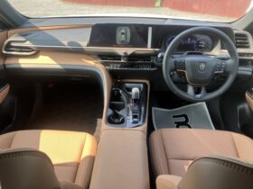 
									TOYOTA Crown Sport Z Pearl White 2023′ DTOP7 full								