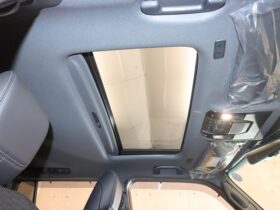 
									TOYOTA Land Cruiser Wagon VX Pearl White 2025′ DUBTX full								