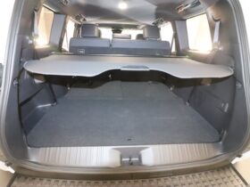 
									TOYOTA Land Cruiser Wagon VX Pearl White 2025′ DUBTX full								
