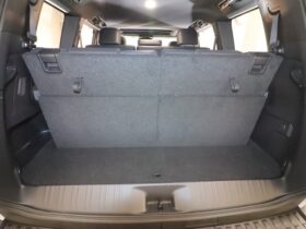 
									TOYOTA Land Cruiser Wagon VX Pearl White 2025′ DUBTX full								