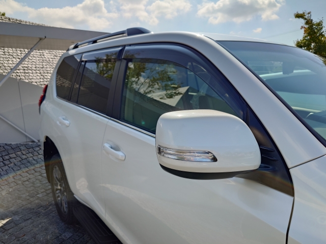 TOYOTA Land Cruiser Prado TX L Package Pearl White 2023′ DUBZ6