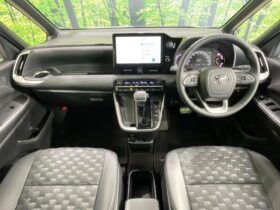
									TOYOTA Voxy S-Z Pearl White 2024′ DUKEC full								