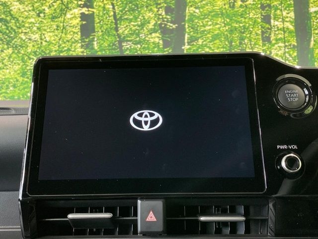 TOYOTA Voxy S-Z Pearl White 2024′ DUKEC