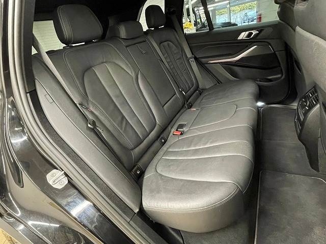 BMW X5 xDrive35d M Sport Black 2019′ DUKMI