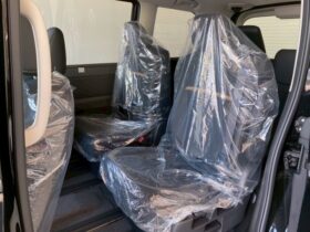
									NISSAN Serena e-4ORCE Highway Star V 4W Black 2025′ DVEFB full								