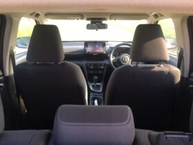 
									TOYOTA Yaris Cross G Silver 2023′ DWH6O full								