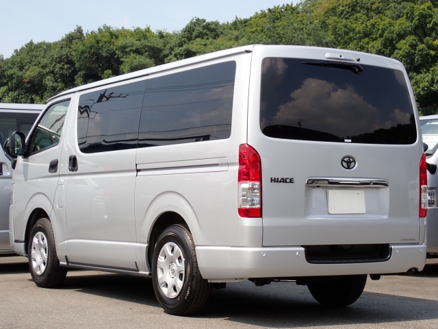 TOYOTA Hiace Van DX GL Package Long 5-Door Silver 2024′ DWOPT