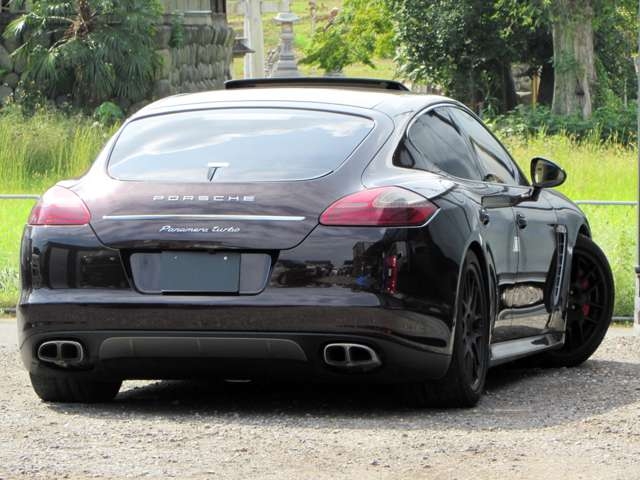 Porsche Panamera   Turbo   Alpine BIG – X11 Navigation   System Brown/Red 2010′ DWP38